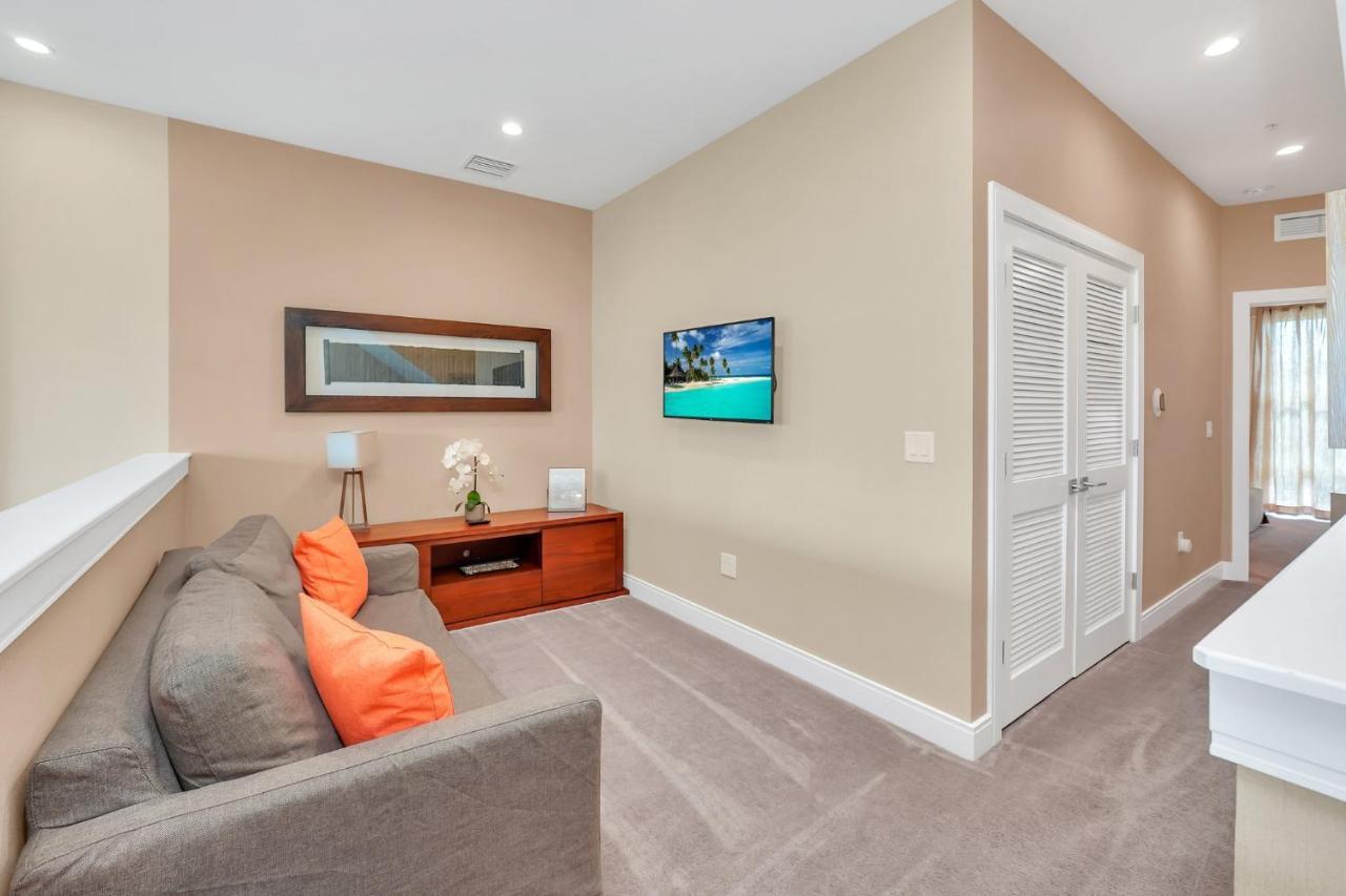 Luxury Villa Less Than A Mile From Disneyworld -Bonus Elevator- Orlando Exteriör bild